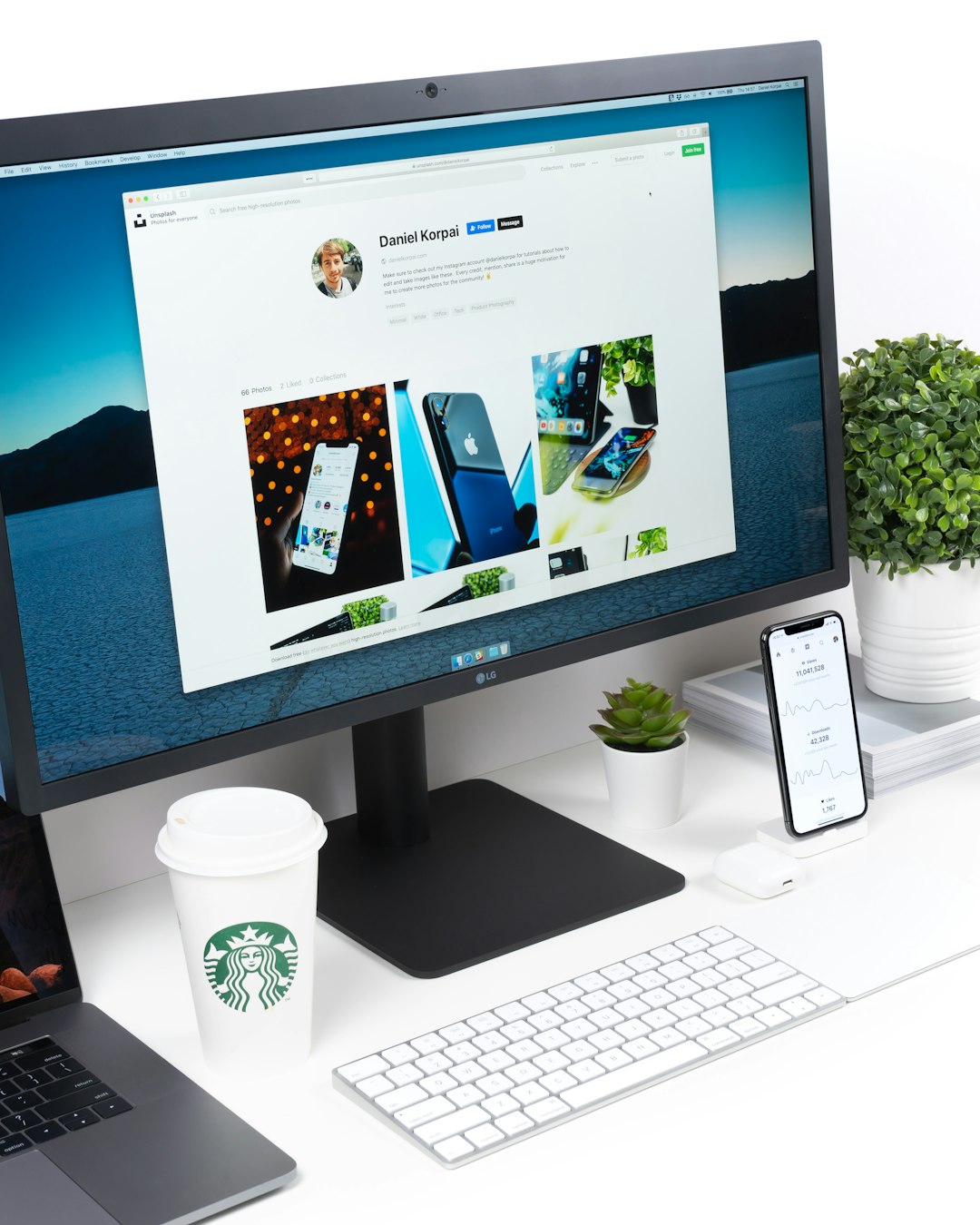 Tampilan desain website modern, solusi terjangkau dari Solvera Digital.